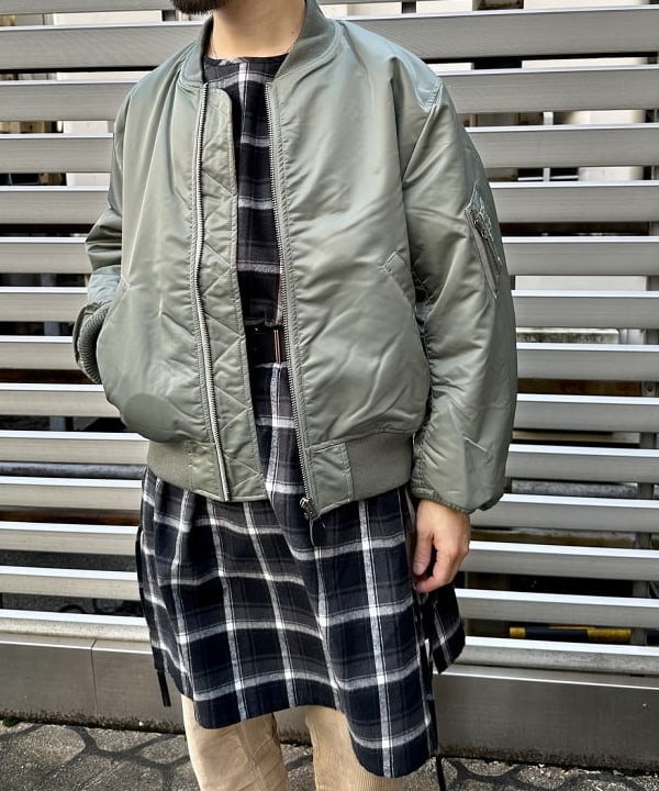 佐々木 祐太さんの「BEAMS WOMEN｜BEAMS / MA-1」を使ったコーディネート