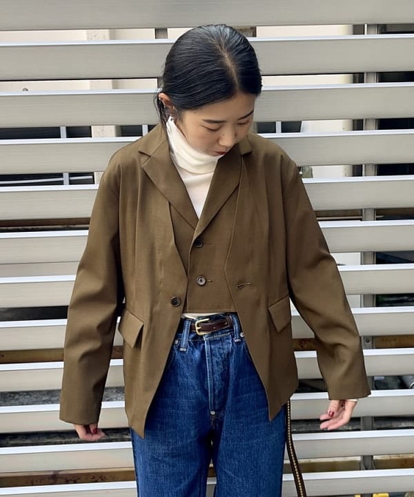 ミナミマリコさんの「BEAMS WOMEN｜Monitaly / Extra Long 3/4 Clincher Belt」を使ったコーディネート
