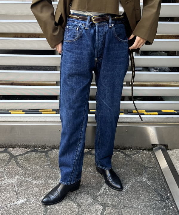 ミナミマリコさんの「BEAMS WOMEN｜Monitaly / Extra Long 3/4 Clincher Belt」を使ったコーディネート