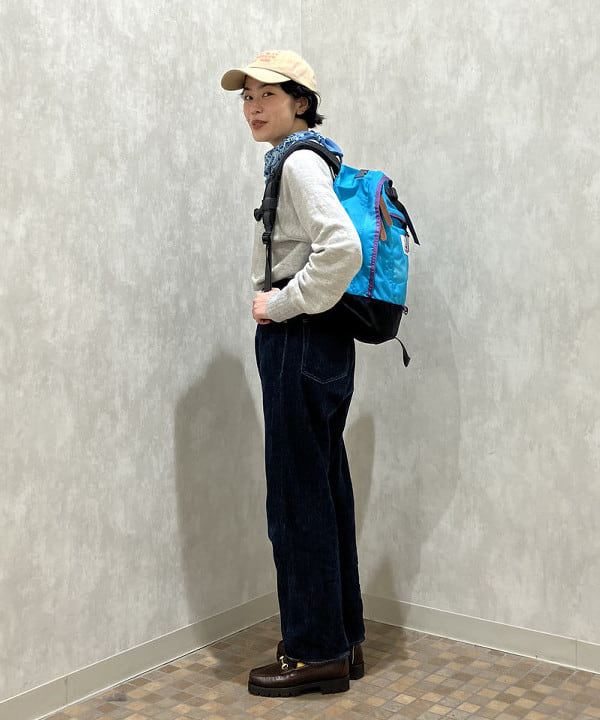 葵さんの「BEAMS WOMEN｜ブロード リブ クルーネック スウェット」を使ったコーディネート