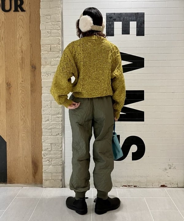 小原 もこさんの「BEAMS WOMEN｜Blundstone / LOW CUT」を使ったコーディネート