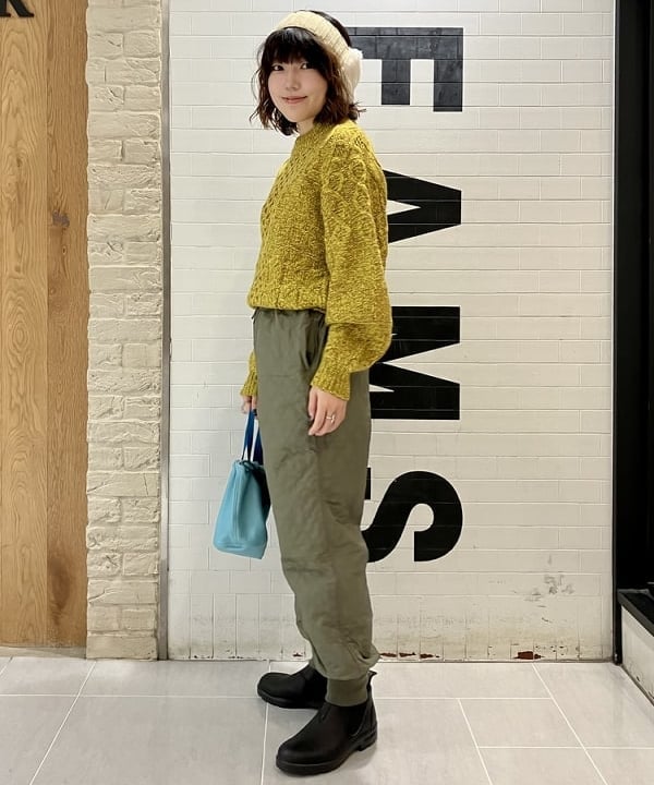 小原 もこさんの「BEAMS WOMEN｜Blundstone / LOW CUT」を使ったコーディネート