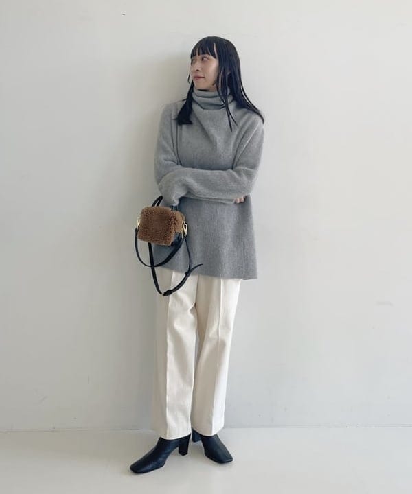 cammyさんの「BEAMS WOMEN｜VIOLAd’ORO × Demi-Luxe BEAMS / 別注 エコムートン ミニショルダーバッグ」を使ったコーディネート