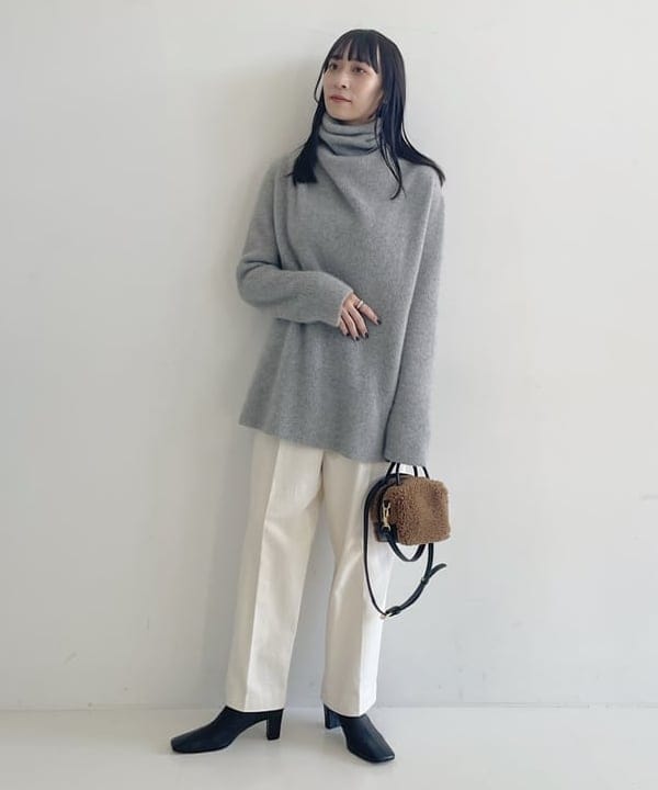 cammyさんの「BEAMS WOMEN｜VIOLAd’ORO × Demi-Luxe BEAMS / 別注 エコムートン ミニショルダーバッグ」を使ったコーディネート