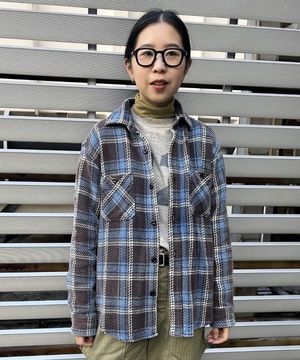 ミナミマリコさんの「BEAMS WOMEN｜BEAMS BOY / リブ タートル ロングスリーブ」を使ったコーディネート