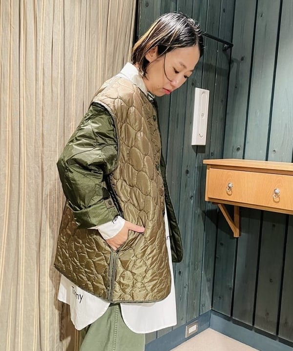 つぼさんの「BEAMS WOMEN｜BEAMS BOY / ボーイ メモリープリント ワンピース」を使ったコーディネート