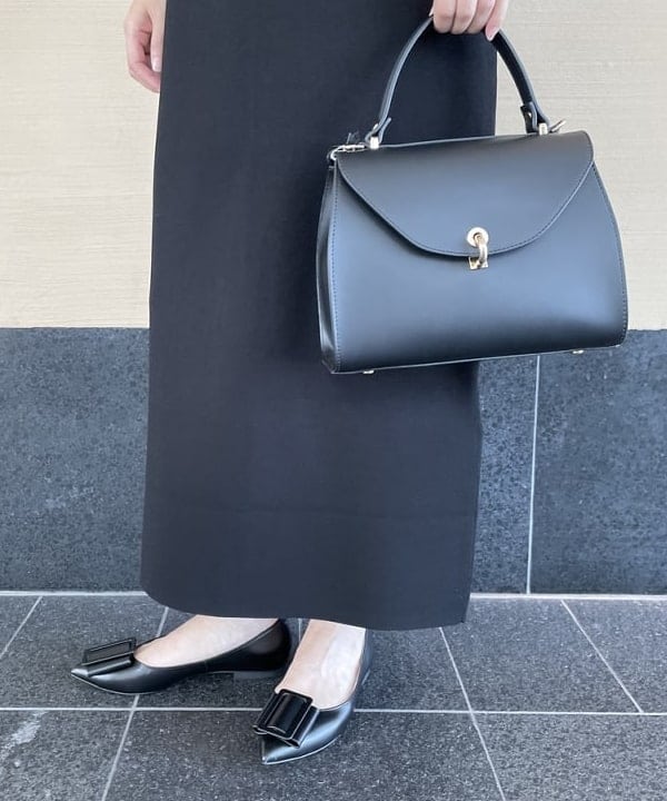 美品】beams F好き必見アトリエベルンハンドメイドタイネイビー無地