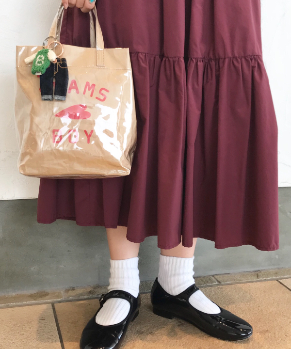 EMORIさんの「BEAMS WOMEN｜1/2ソリッド リブ ソックス」を使ったコーディネート