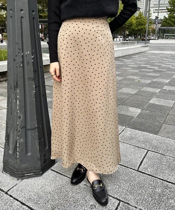 大浦 栞さんの「BEAMS WOMEN｜」を使ったコーディネート