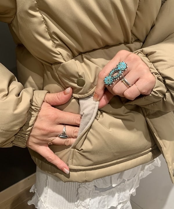 矢野(青木)優香さんの「BEAMS WOMEN｜Cal Cru × BEAMS BOY / 別注 クルーネック」を使ったコーディネート