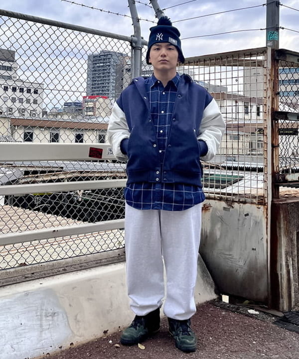 BEAMS / 別注 Ear Flap Pom-Pom Knit Cap