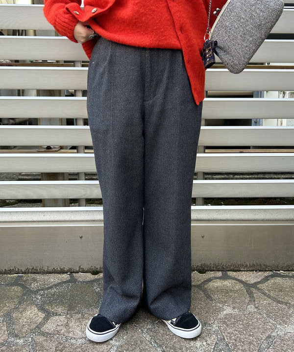 まつむさんの「BEAMS WOMEN｜BEAMS BOY / がま口 ビッグ ポーチ」を使ったコーディネート