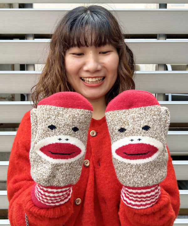 まつむさんの「BEAMS WOMEN｜BEAMS BOY / がま口 ビッグ ポーチ」を使ったコーディネート