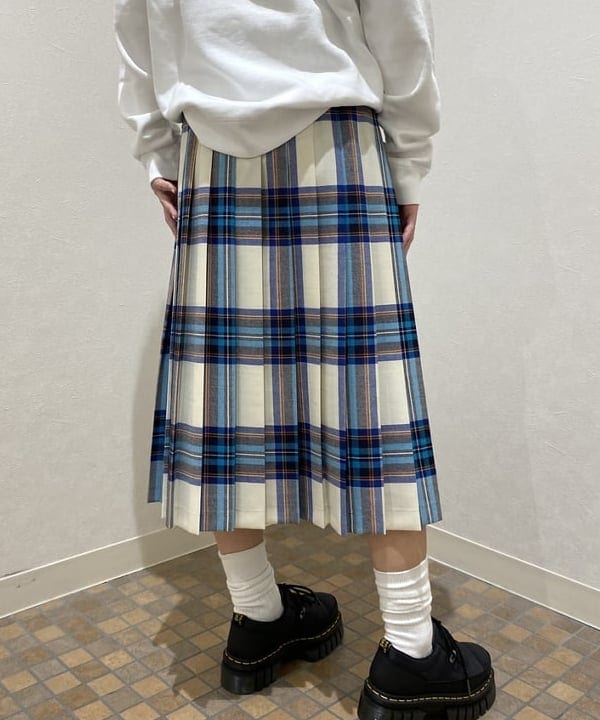 吉田 花さんの「BEAMS WOMEN｜」を使ったコーディネート