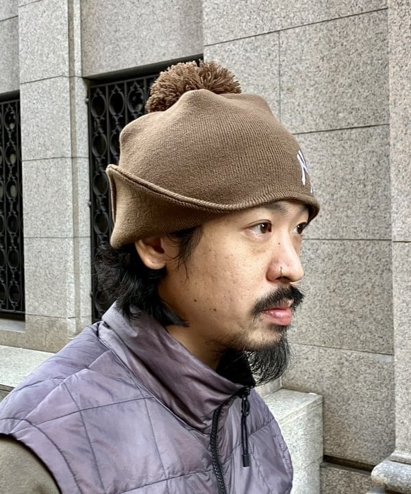 BEAMS / 別注 Ear Flap Pom-Pom Knit Cap