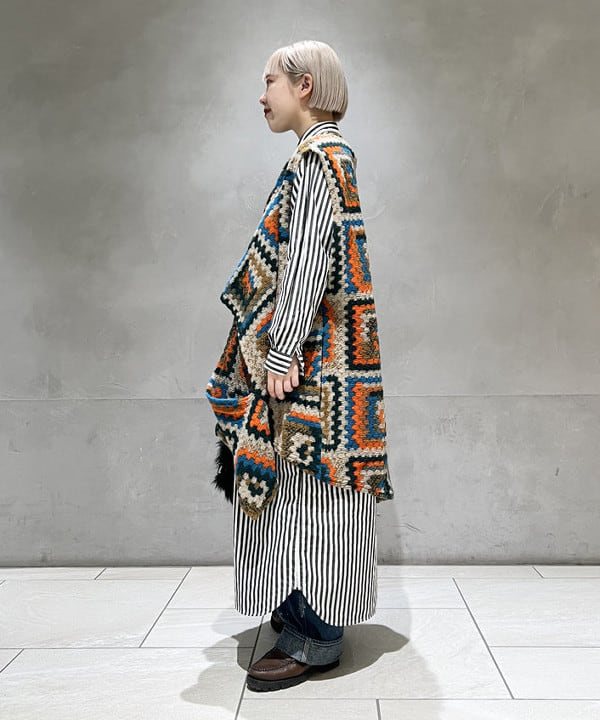 yokoyama shionさんの「BEAMS WOMEN｜ストライプ ボタンダウン ロングスリーブ シャツワンピース」を使ったコーディネート