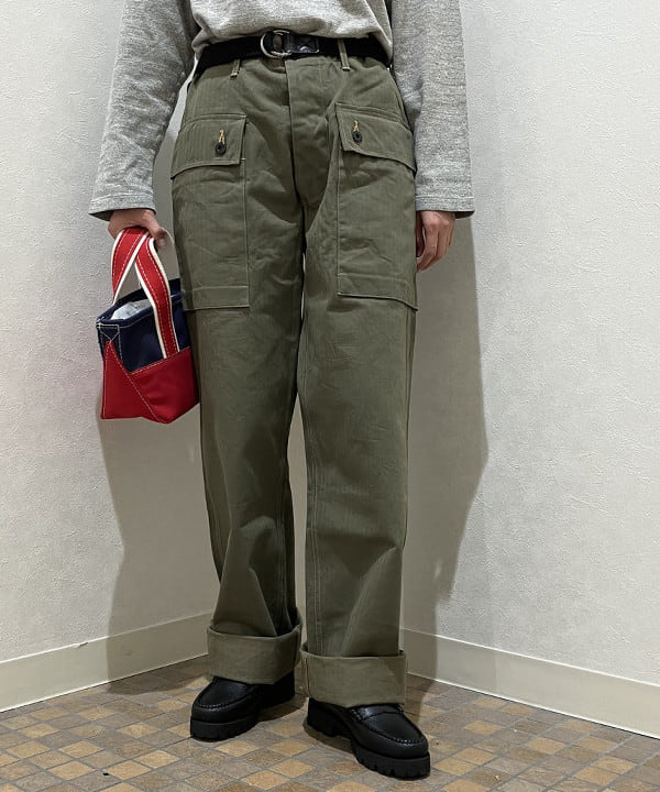 葵さんの「BEAMS WOMEN｜L.L.Bean × BEAMS PLUS ＆ BEAMS BOY / Deep Bottom Deluxe Boat and Tote Mini」を使ったコーディネート
