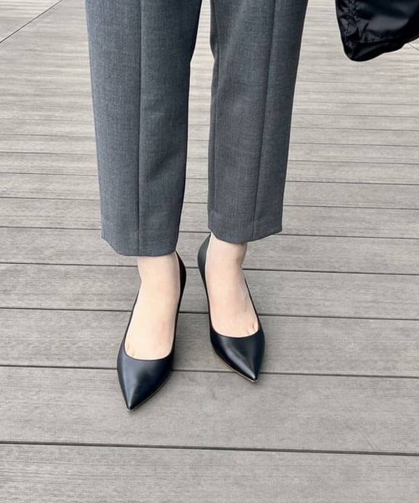 山田 千遥さんの「BEAMS WOMEN｜PELLICO / スムースパンプス」を使ったコーディネート