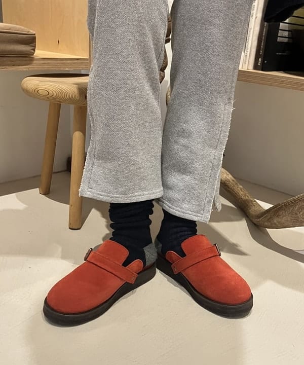矢野(青木)優香さんの「BEAMS WOMEN｜maturely / Suede Slingbac Sandals」を使ったコーディネート