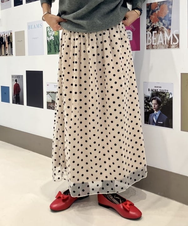 矢野(青木)優香さんの「BEAMS WOMEN｜BEAMS BOY / オペラ パンプス」を使ったコーディネート