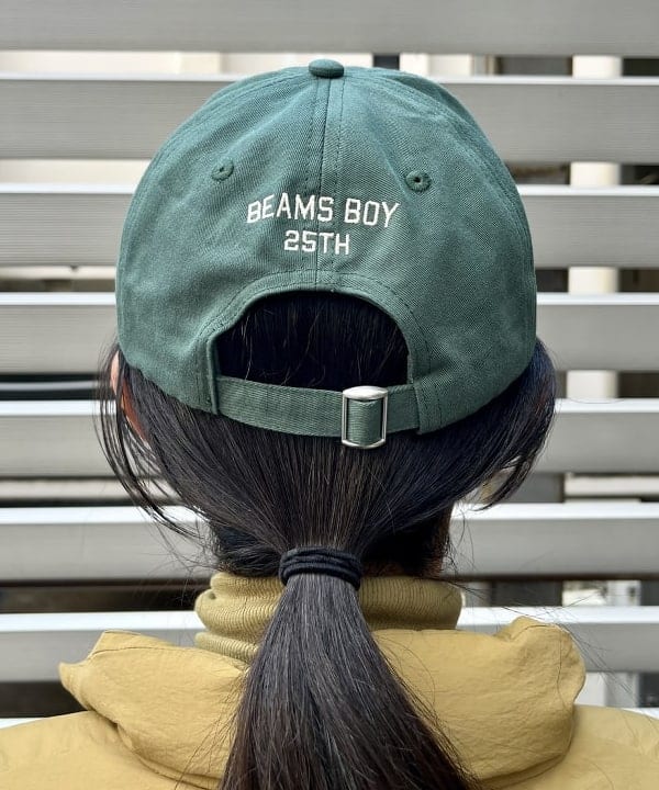 ミナミマリコさんの「BEAMS WOMEN｜BEAMS BOY / リブ タートル ロングスリーブ」を使ったコーディネート