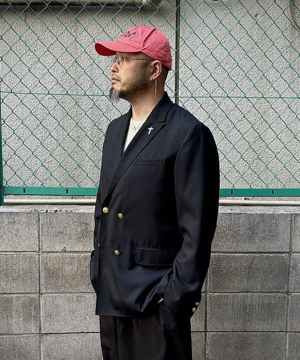 林 義人さんの「BEAMS PLUS / 4ボタン ダブルブレステッド ブレザー Autumn/Winter」を使ったコーディネート