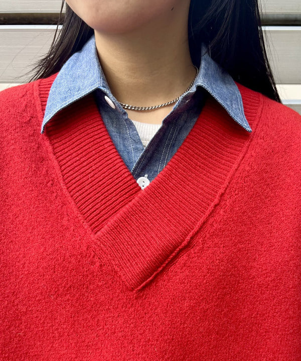 ミナミマリコさんの「BEAMS WOMEN｜BUZZ RICKSON'S / 別注 シャンブレー ロングスリーブ シャツ」を使ったコーディネート