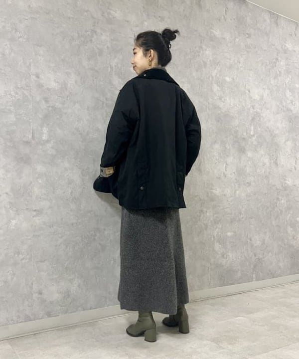 中丸　栞さんの「BEAMS WOMEN｜」を使ったコーディネート