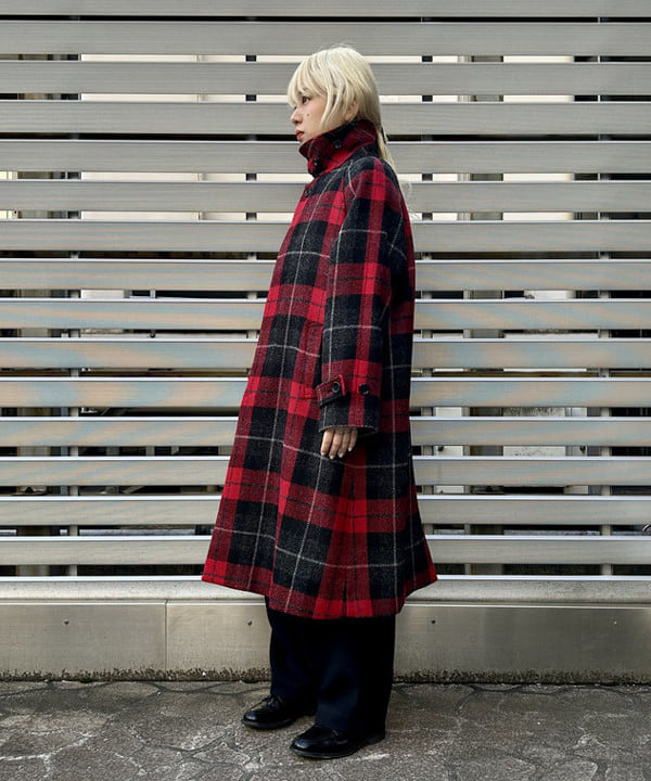 ナツハさんの「BEAMS WOMEN｜L.L.Bean × BEAMS PLUS ＆ BEAMS BOY / Deep Bottom Deluxe Boat and Tote Mini」を使ったコーディネート