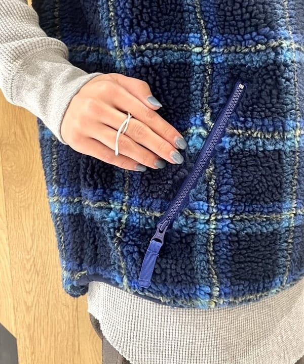 笠井 祐希さんの「BEAMS WOMEN｜Healthknit × BEAMS BOY / ワッフル プルオーバー パーカ」を使ったコーディネート