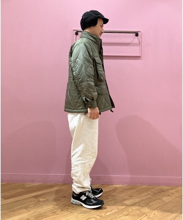 穴井 唯志さんの「BEAMS WOMEN｜BEAMS / テーパード スウェット パンツ」を使ったコーディネート