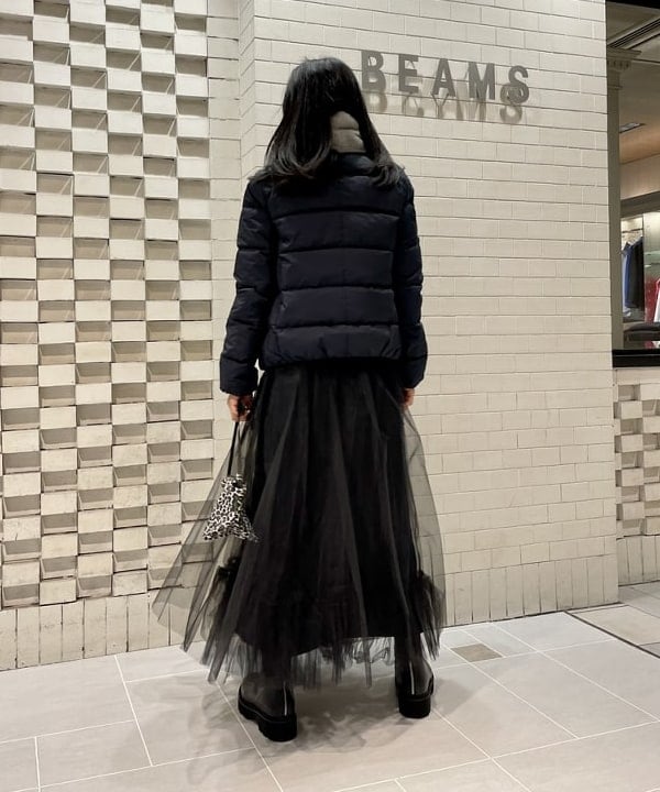 五十峯 さよさんの「BEAMS WOMEN｜PYRENEX × Demi-Luxe BEAMS / 別注 CANNES SOFT ダウンジャケット」を使ったコーディネート