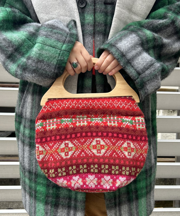 まつむさんの「BEAMS WOMEN｜CLARKS ORIGINALS / Wallabee Boot GTX 23SS」を使ったコーディネート