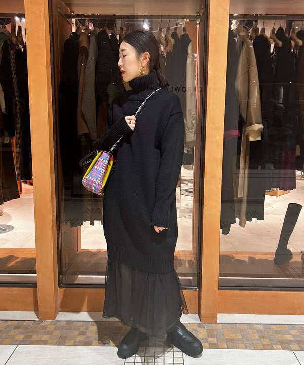 川口 恵さんの「BEAMS WOMEN｜」を使ったコーディネート