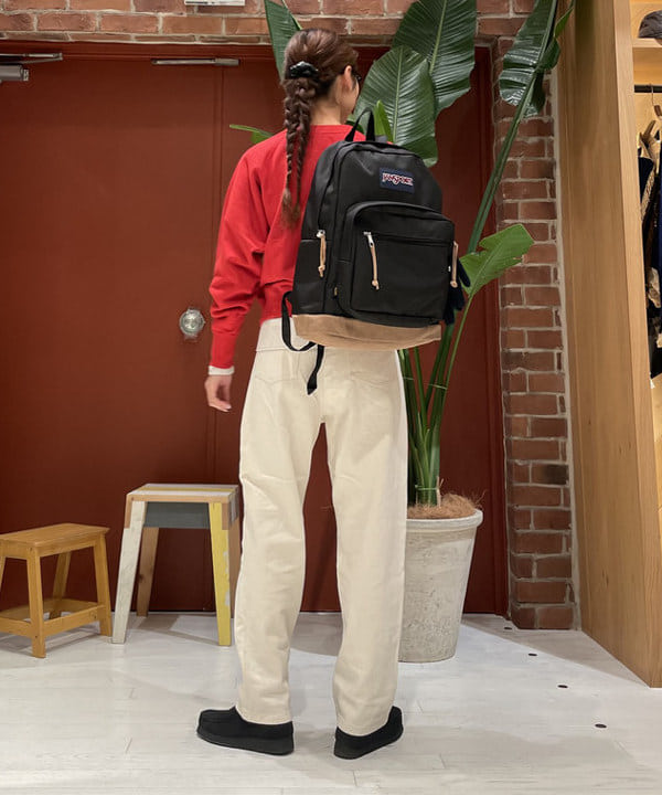 佐々木 南美さんの「BEAMS WOMEN｜JANSPORT / Right Pack」を使ったコーディネート