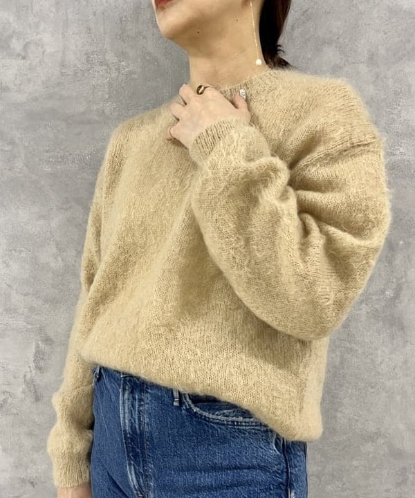 西村 章代さんの「BEAMS WOMEN｜CHRISTIAN VILLA / ムートントリム ハンドバッグ.」を使ったコーディネート