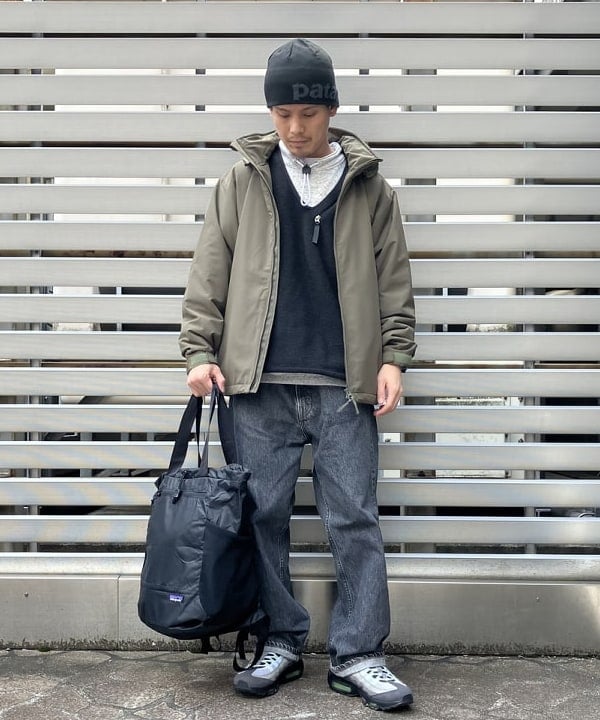 ホサカさんの「BEAMS WOMEN｜patagonia / ウルトラライト ブラック ホール トート パック 27L」を使ったコーディネート