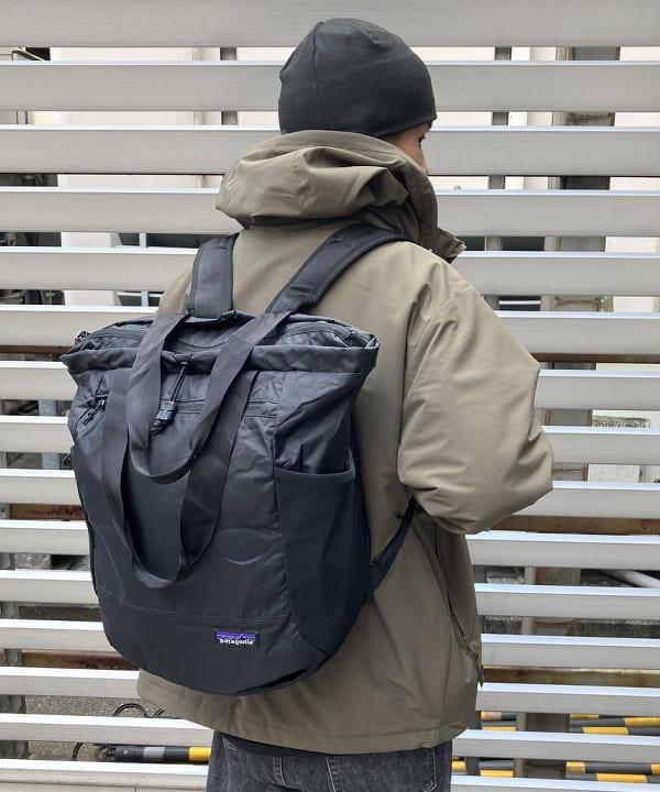 ホサカさんの「BEAMS WOMEN｜patagonia / ウルトラライト ブラック ホール トート パック 27L」を使ったコーディネート