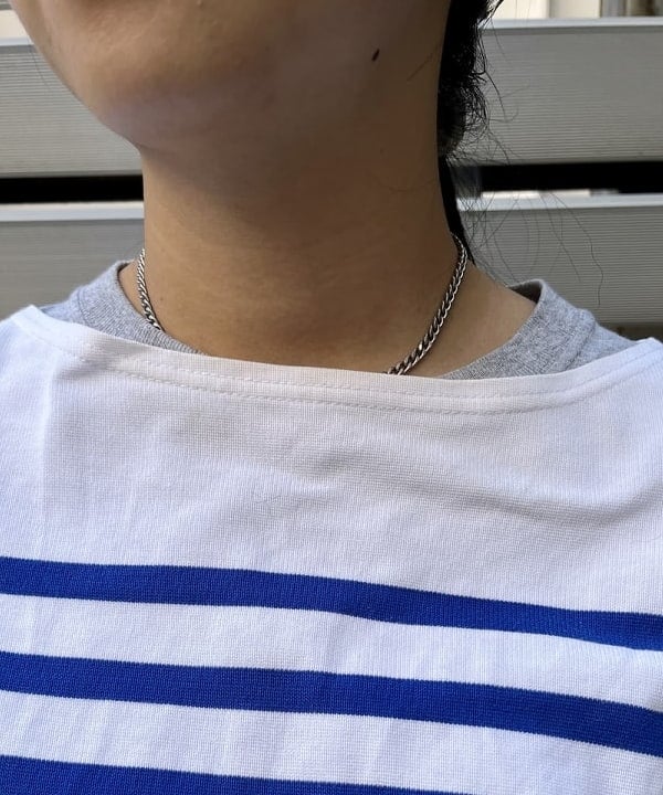 ミナミマリコさんの「BEAMS WOMEN｜ナバルボーダー ビッグ ボートネック カットソー」を使ったコーディネート