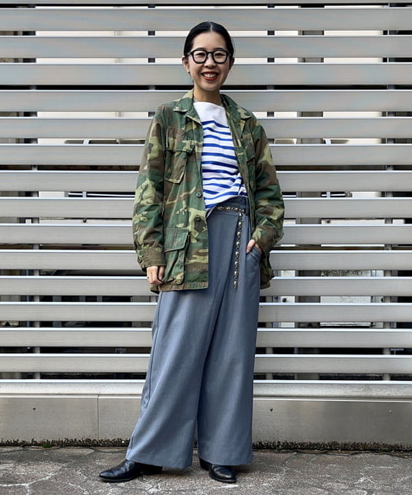 ミナミマリコさんの「BEAMS WOMEN｜ナバルボーダー ビッグ ボートネック カットソー」を使ったコーディネート
