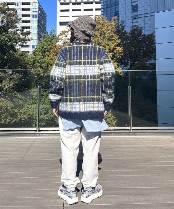 カスタニ モモノさんの「BEAMS WOMEN｜BEAMS BOY / ミリタリーリブ ヘンリーネック ロングスリーブ」を使ったコーディネート