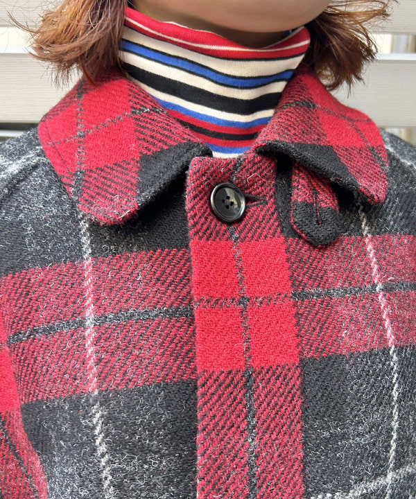 まつむさんの「BEAMS WOMEN｜BEAMS BOY / ポリエステル ウール シンチ バック スラックス」を使ったコーディネート