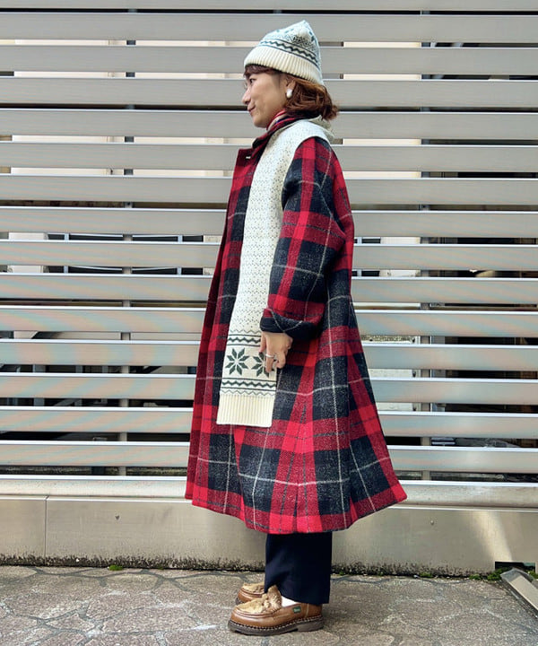 まつむさんの「BEAMS WOMEN｜BEAMS BOY / ポリエステル ウール シンチ バック スラックス」を使ったコーディネート