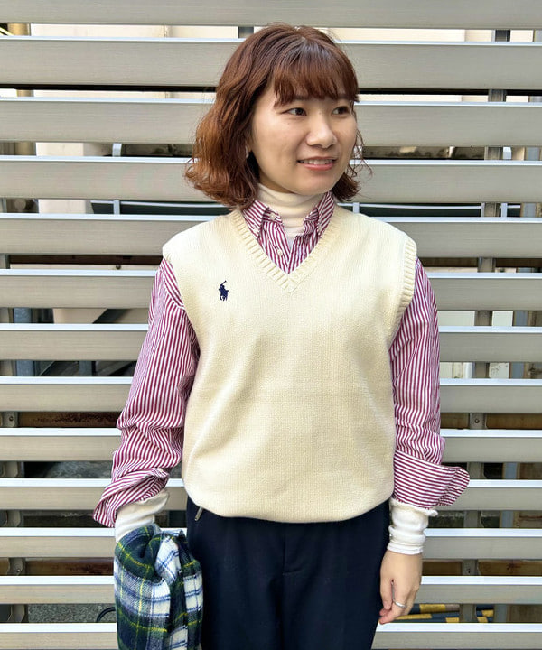 まつむさんの「BEAMS WOMEN｜BEAMS BOY / ポリエステル ウール シンチ バック スラックス」を使ったコーディネート