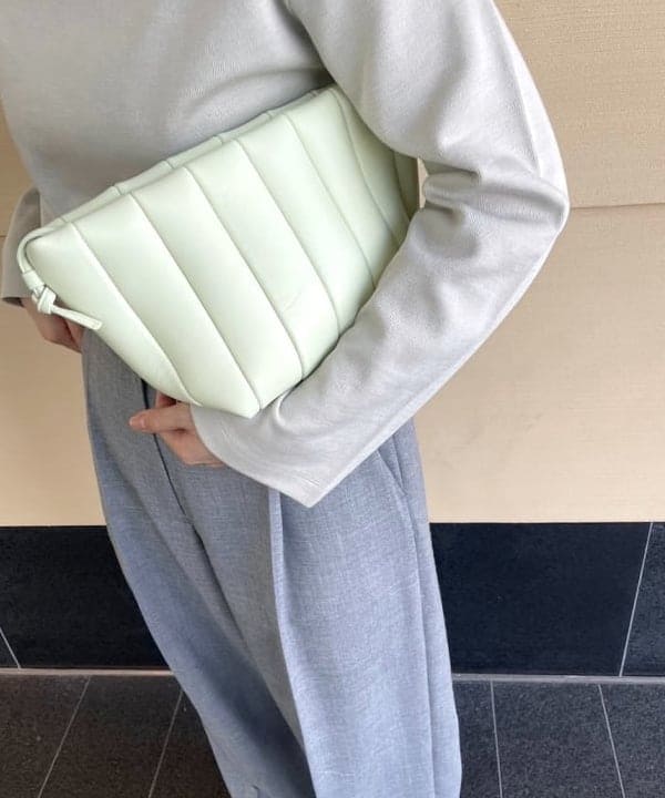 Ichika Hondaさんの「BEAMS WOMEN｜ミディアム ヘアクリップ」を使ったコーディネート