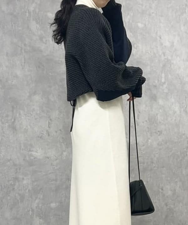 中丸　栞さんの「BEAMS WOMEN｜」を使ったコーディネート