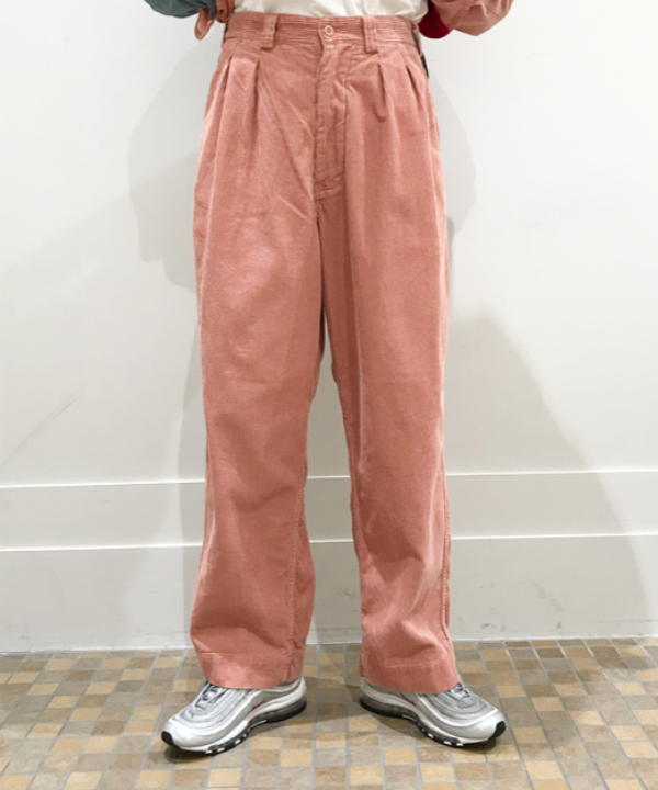 MAYURIさんの「BEAMS WOMEN｜Goodwear / カスタム ビッグ ロングスリーブ Tシャツ」を使ったコーディネート