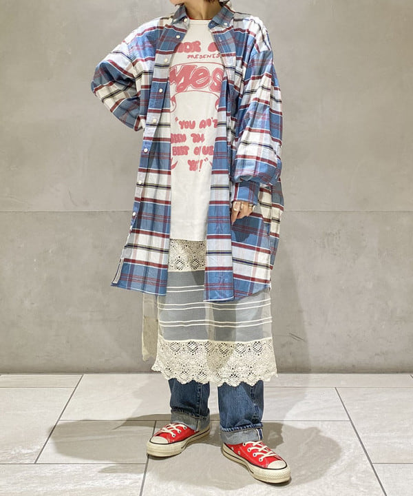 原口 愛さんの「BEAMS WOMEN｜CONVERSE / ALL STAR J HI RED」を使ったコーディネート