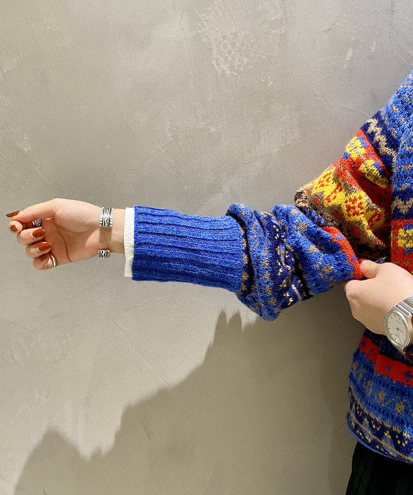 吉野 多恵さんの「BEAMS WOMEN｜BEAMS BOY / ポリエステル ウール シンチ バック スラックス」を使ったコーディネート