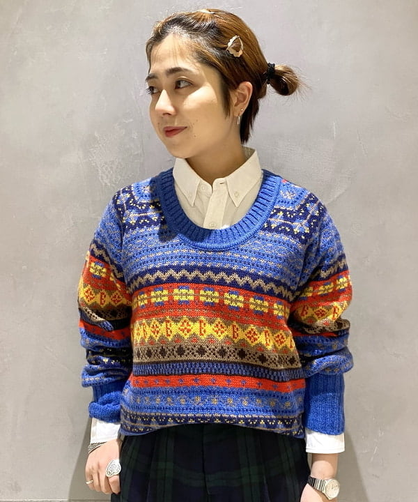 吉野 多恵さんの「BEAMS WOMEN｜BEAMS BOY / ポリエステル ウール シンチ バック スラックス」を使ったコーディネート